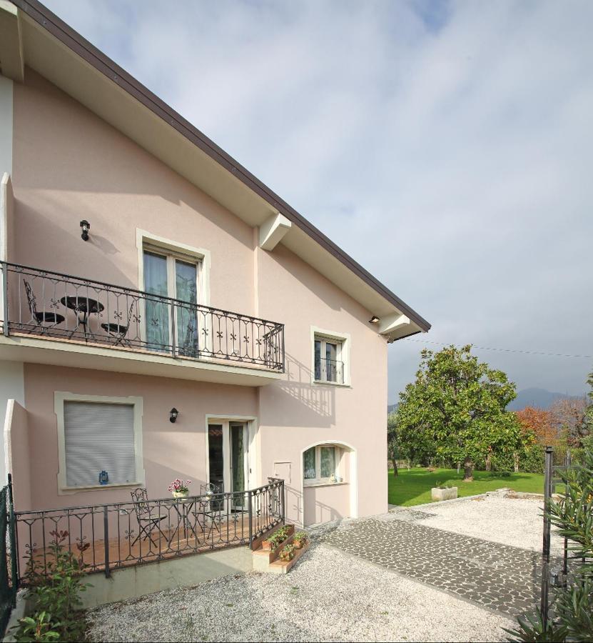 Villa Indipendente A Pochi Passi Dal Lago San Felice del Benaco Exterior foto